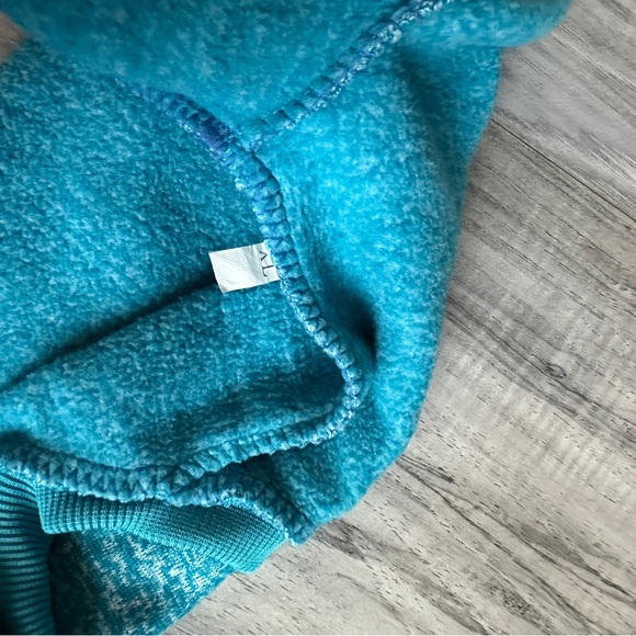 Dog / Cat Classic turquoise / blue fleece lined sweater- size small - Picture 7 of 7